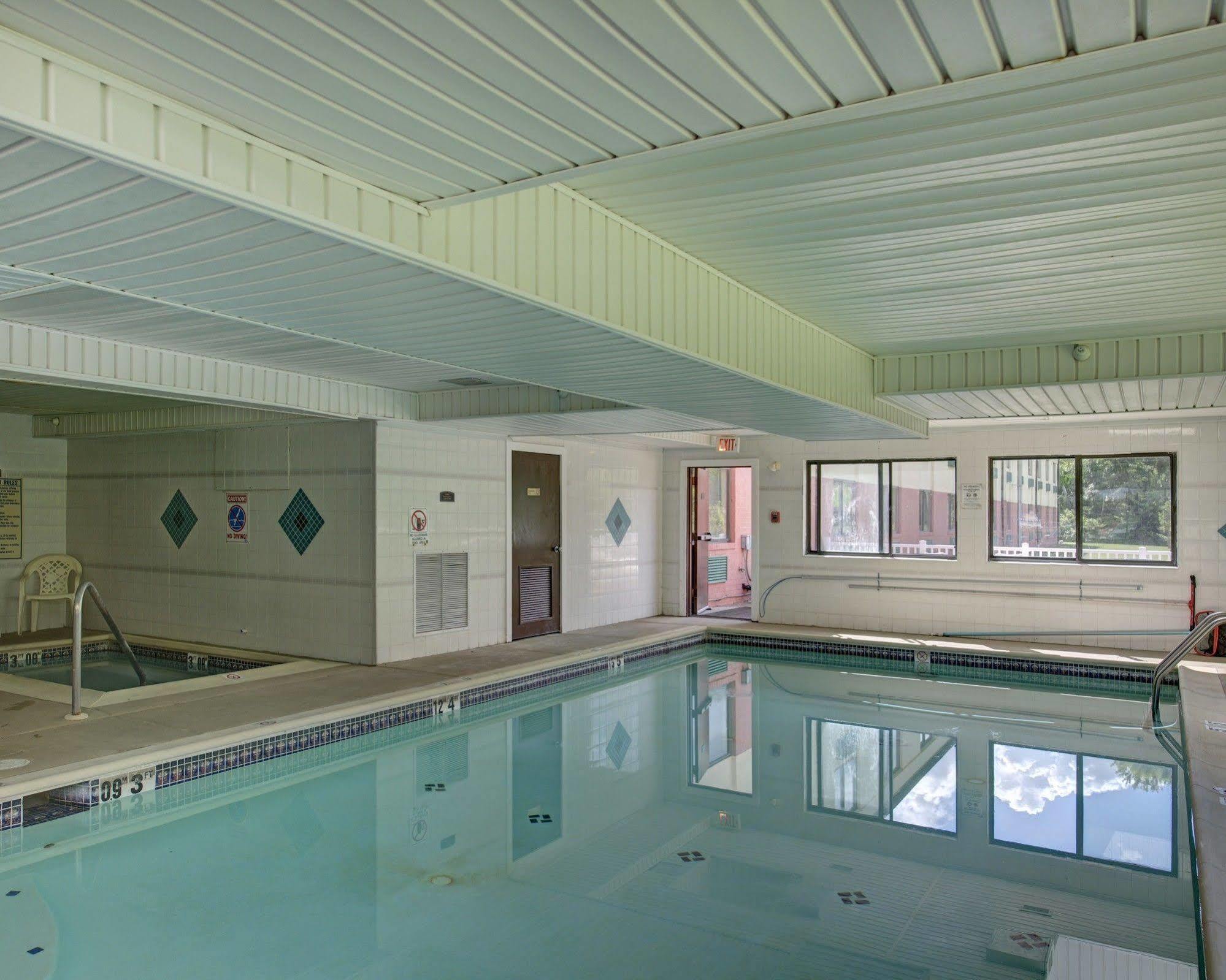 Remembrance Hotel 3*