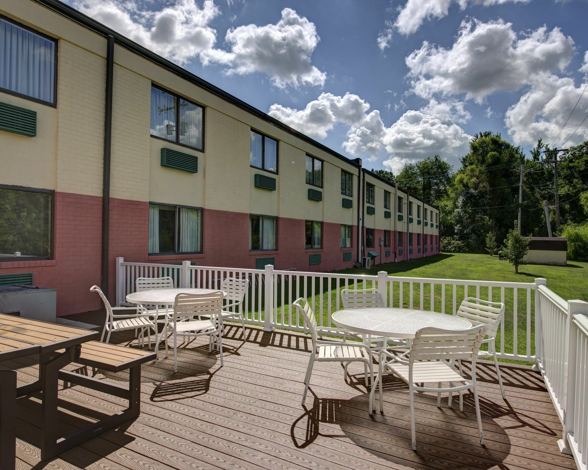 Remembrance Hotel 3*